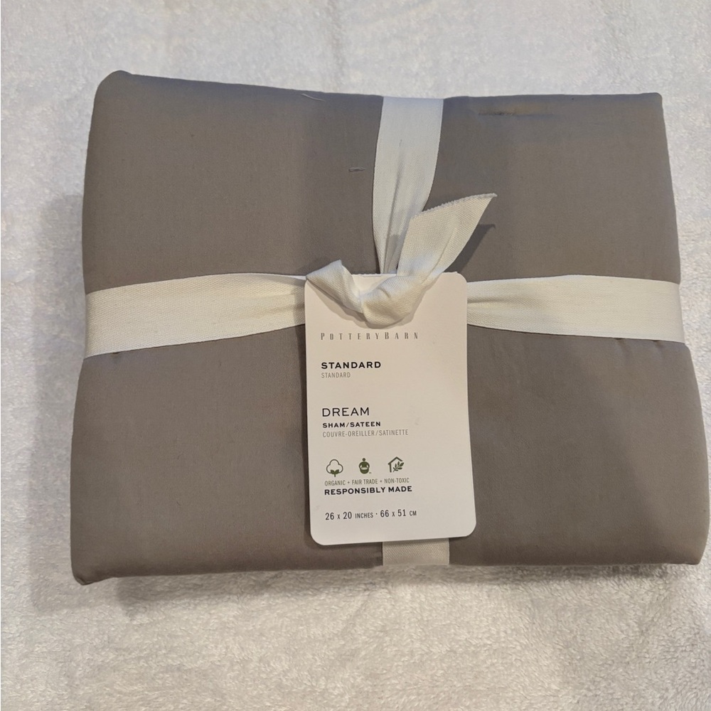 Pottery Barn Dream Standard Sham in Gray/Taupe. NEW. 26x20